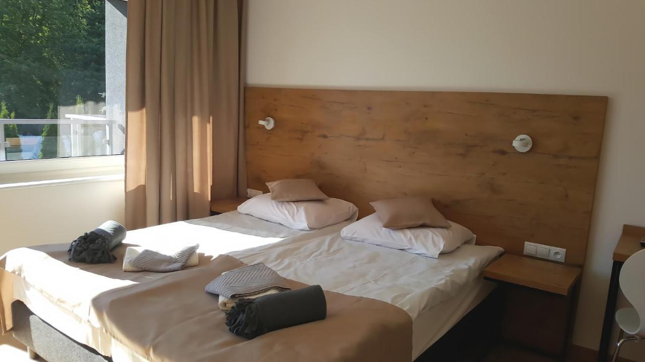 Wodnik Uslugi Hotelarskie, Apartamenty Rowy  Eksteriør billede